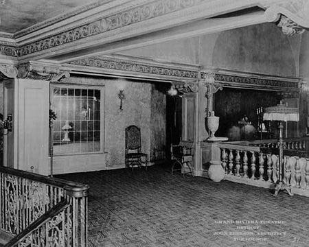 Riviera Theatre - Rivera Landing From John Lauter (newer photo)